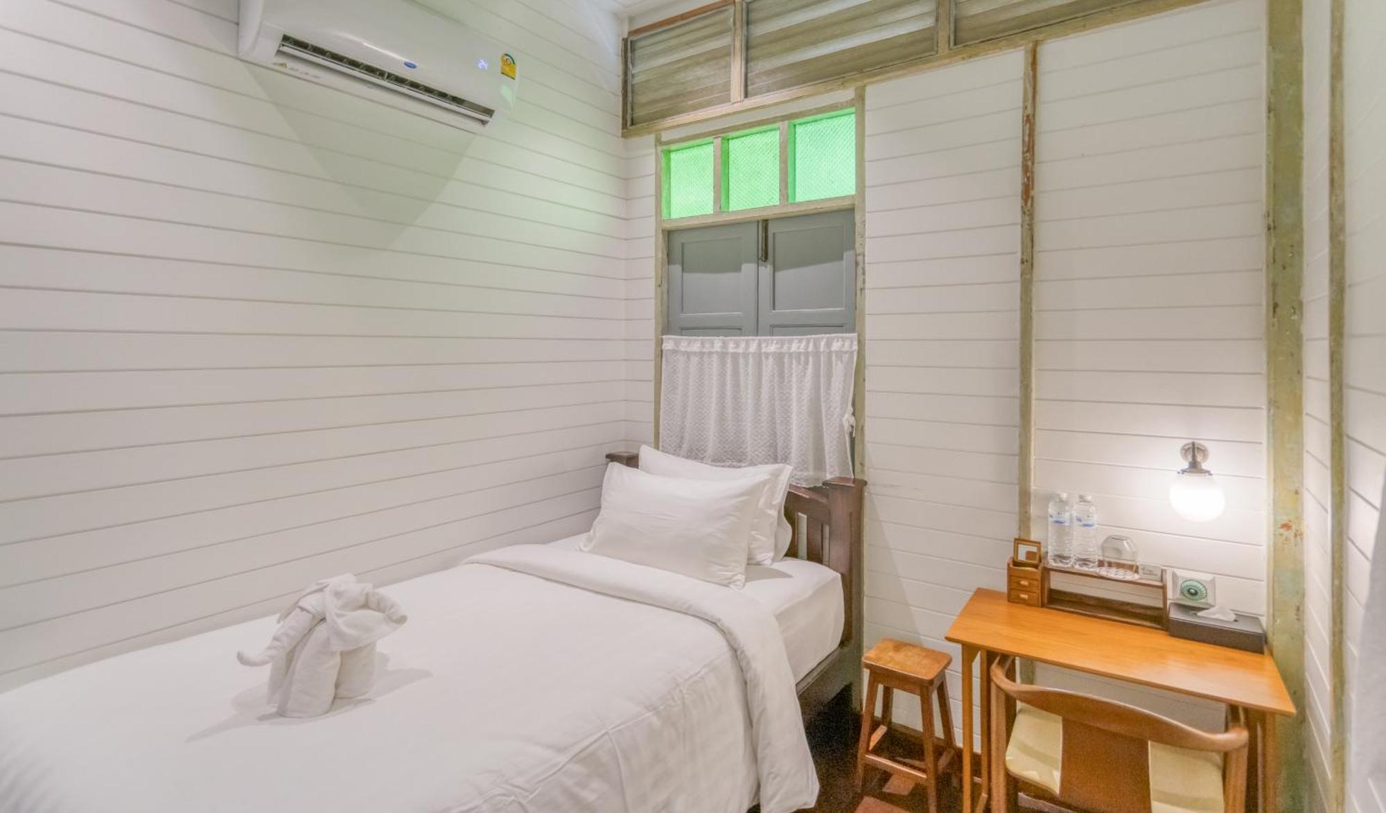 Bed and Breakfast Priya Boutique House Bangkok Pokoj fotografie