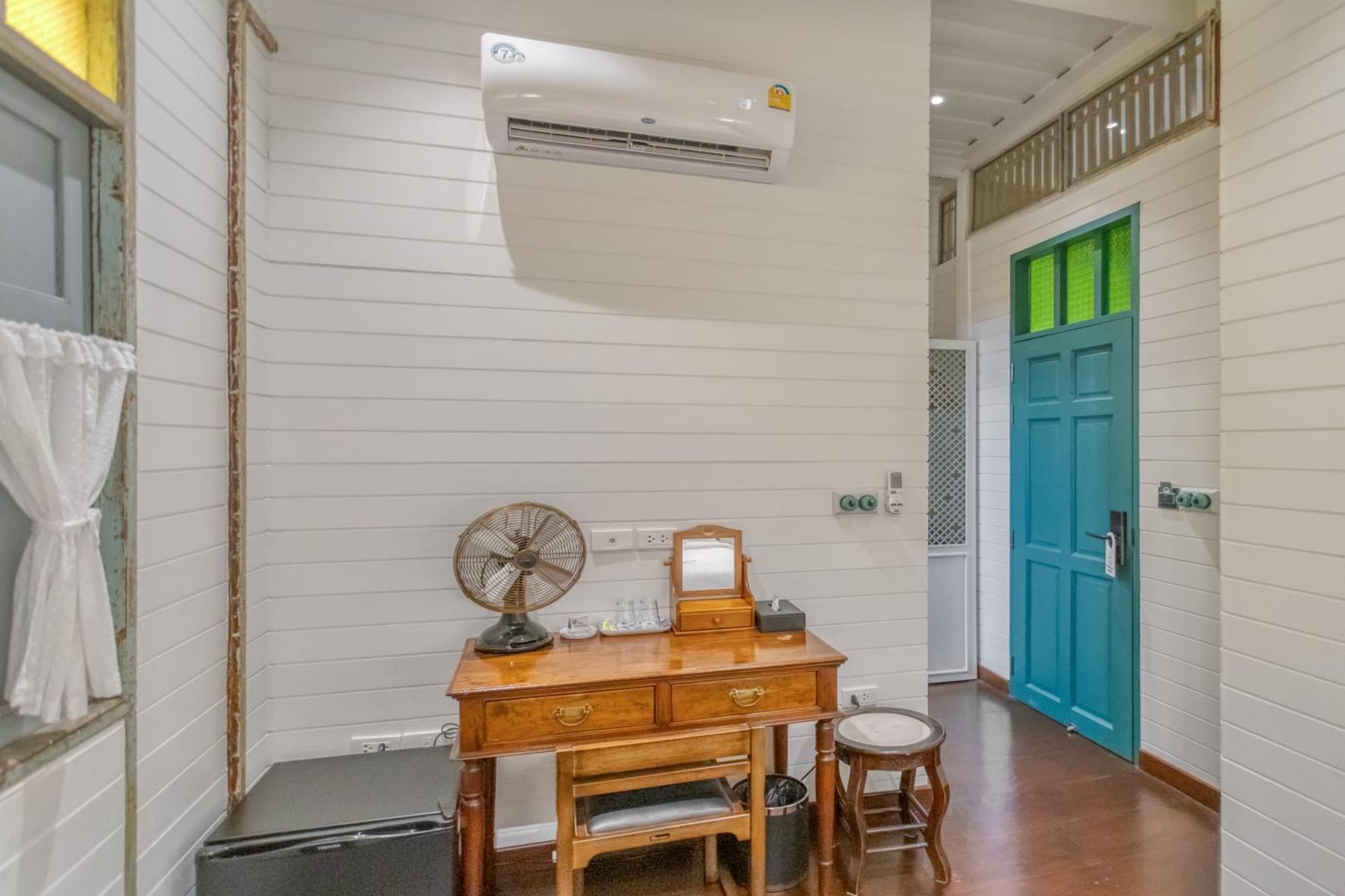 Bed and Breakfast Priya Boutique House Bangkok Pokoj fotografie